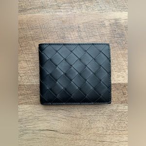 Bottega Veneta Woven Leather Billfold Wallet